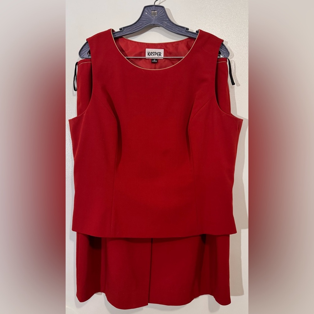 Kasper Women's Red Blazer/Skirt Set - Picture 2 of 14